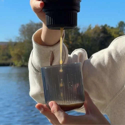 Travel Coffee - Cafetière portable autonome